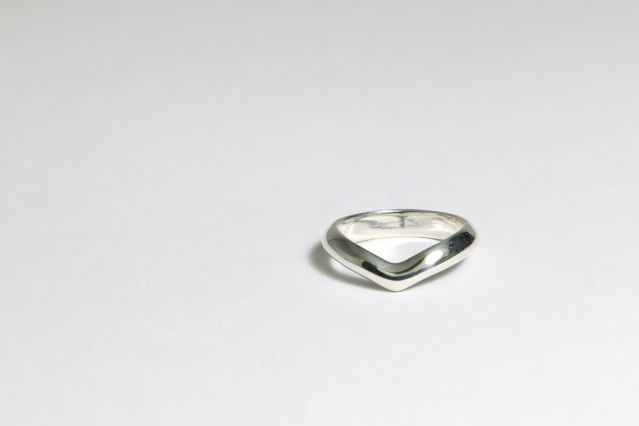 V ring