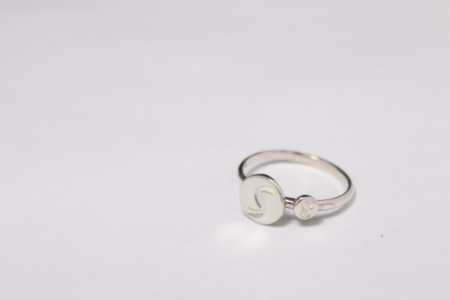 S[es] Ring